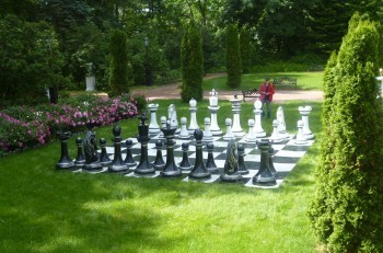 Комплект гигантских шахматных фигур КШ-62